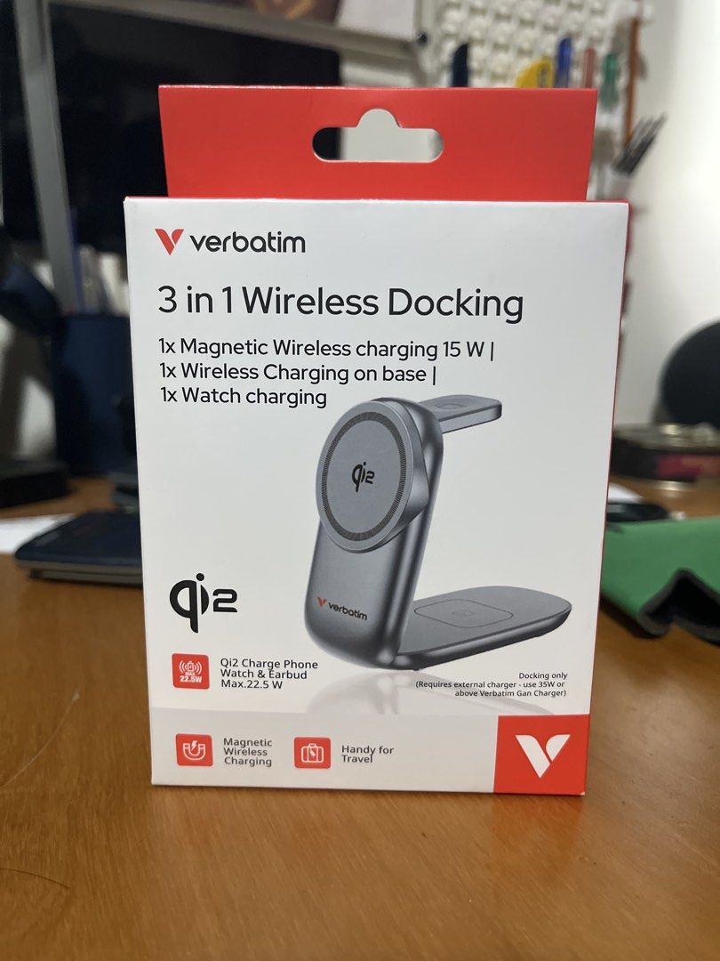 Verbatim 3-in-1 Wireless Charging Dock