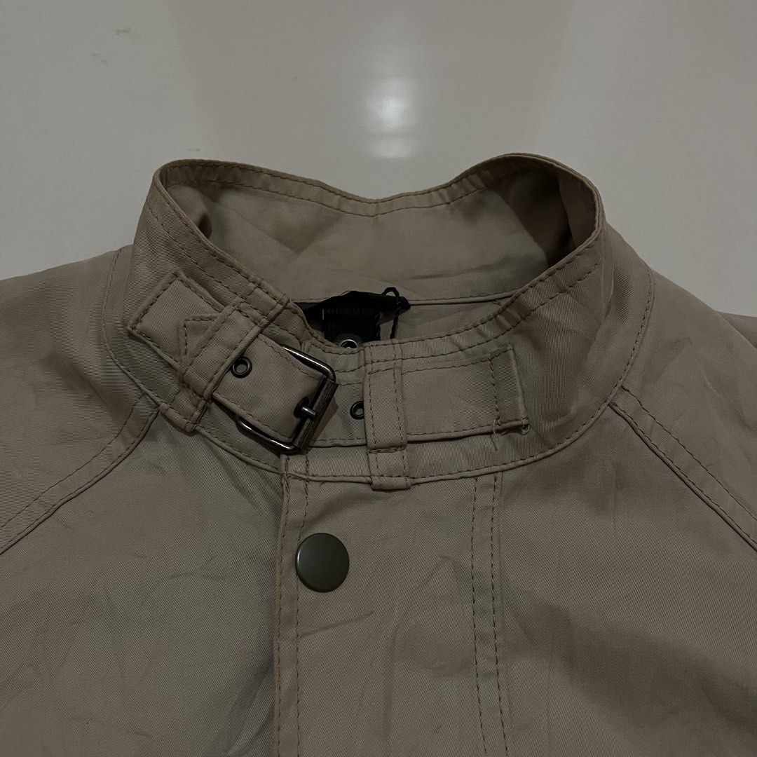 VINTAGE BELSTAFF PANTHER JACKET (Category: Luxury Apparel) located in Cagayan de Oro. Submitted by middlesosa (Listing ID 1435127787, Image 3). Description: VINTAGE BELSTAFF PANTHER JACKET SIZE MEDIUM - LARGE FITTINGS WIDTH - 21 inches LENGTH - 30 inches SLEEVE - 25 inches SHOULDER - 18 inches MADE IN ITALY GOOD CONDITION (need wash) 5k pesos.