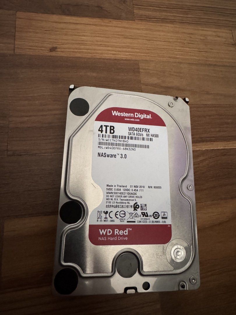 WD Red 4TB NAS Hard Drive WD40EFRX Western Digital hdd (4 pieces)