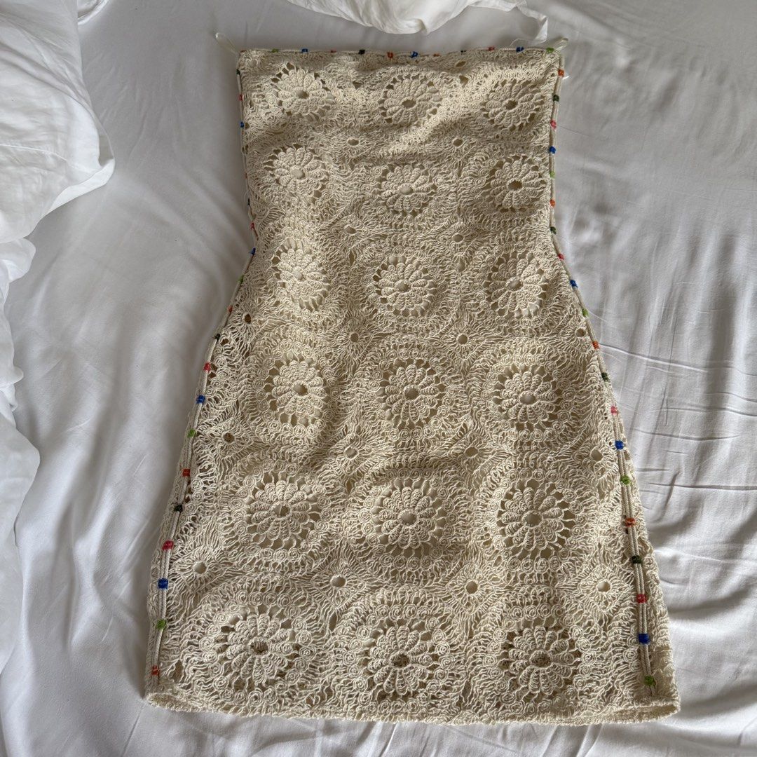 Zara Crochet Mini Dress (Category: Dresses) located in Pasig City. Submitted by liu03 (Listing ID 1435031542, Image 1). Description: Mop: Gcash Mod: lalamove / j&t no returns once shipped.