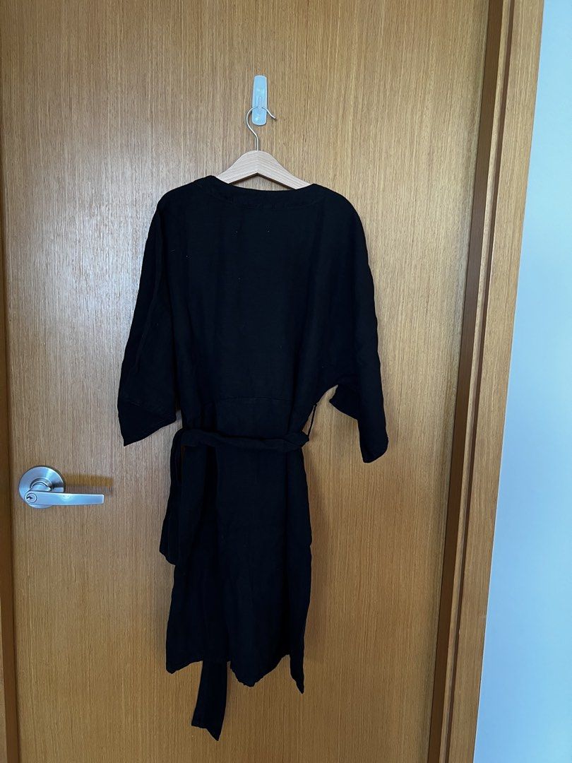 Zara TRF Black Dress (Category: Dresses) located in Manila. Submitted by thejenclai01765 (Listing ID 1435153506, Image 3). Description: - Zara TRF black dress - Size: S - Features: Button-down front, tie-waist, short sleeves - Made in Morocco.