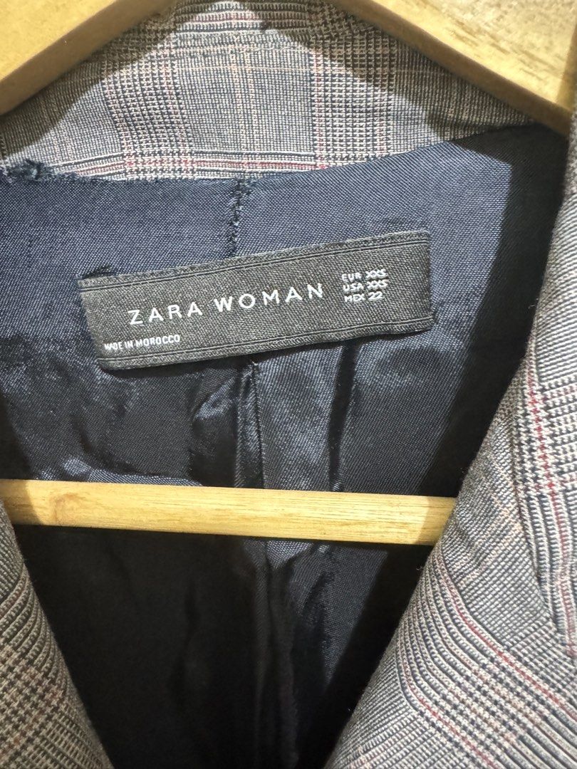 Zara Woman Double-Breasted Blazer (Category: Coats, Jackets and Outerwear) located in Mandaluyong City. Submitted by riaria03 (Listing ID 1435152168, Image 3). Description: - Zara Woman plaid double-breasted blazer - Classic notched lapel - Two front pockets - Double-breasted button closure - With complete buttons and spare - Lining: I intentionally removed it to fit my arms🤭 - Size: EUR 36 (US 00S, MEX 22) 📍Please note that actual colors may s