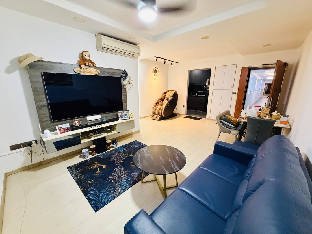 (Category: ) located in . Submitted by propkeng (Listing ID 1429882740, Image 1). Description: .