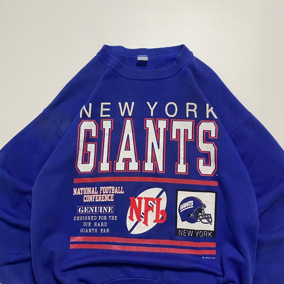90's Vintage NFL Giants Crewneck (Category: Hoodies) located in Quezon City. Submitted by wekidds (Listing ID 1429953483, Image 2). Description: 90's New york Giants Crewneck Width (Pit to pit): 22 Inches Length: 26 Inches.