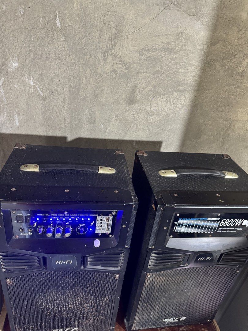 ACE Hi-Fi Speaker Amplifier (Category: Soundbars, Speakers & Amplifiers) located in Caloocan City. Submitted by boneezytates (Listing ID 1429869188, Image 2). Description: Working well. Can send demo video using the speakers You may repaint other parts na may kalawang but overall sound is still okay Negotiable.