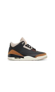 (Category: ) located in . Submitted by sneakerjay (Listing ID 1429894523, Image 1). Description: .