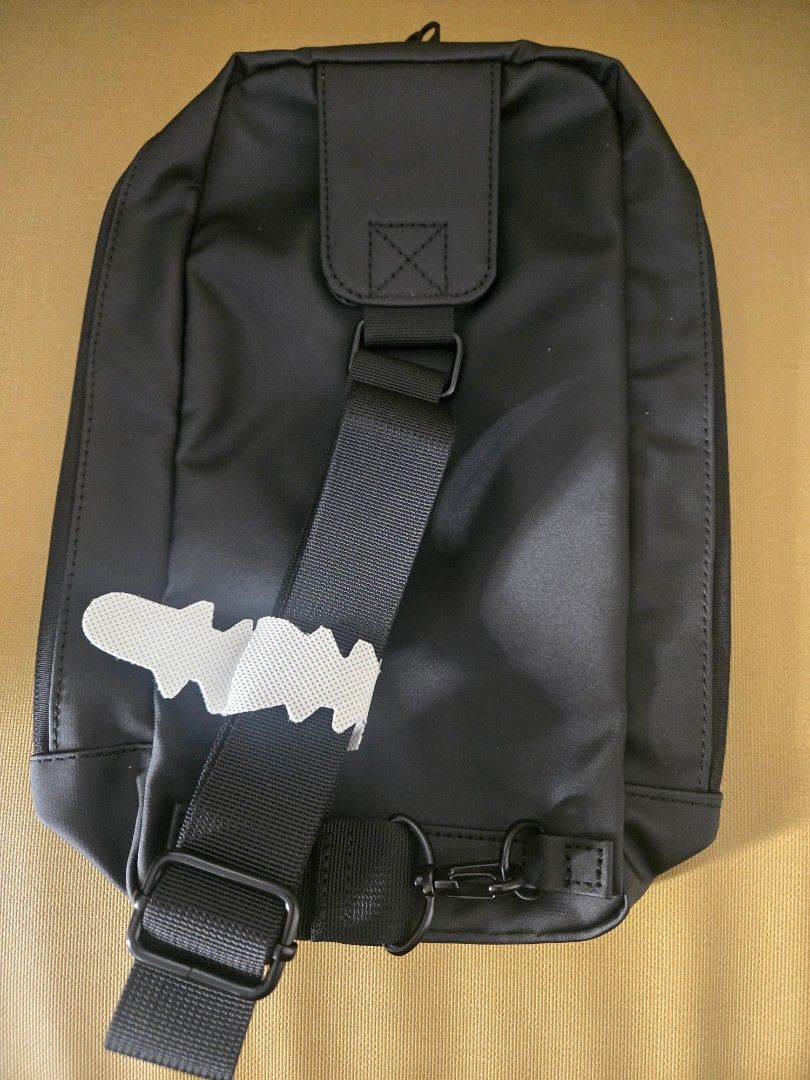 Anello Water Repellent Body Bag (Category: Belt bags, Clutches and Pouches) located in Quezon City. Submitted by chubbyshopper (Listing ID 1429847297, Image 2). Description: Brand New Guaranteed Authentic- supplier since 2018 Shipping or Lalamove c/o buyer.