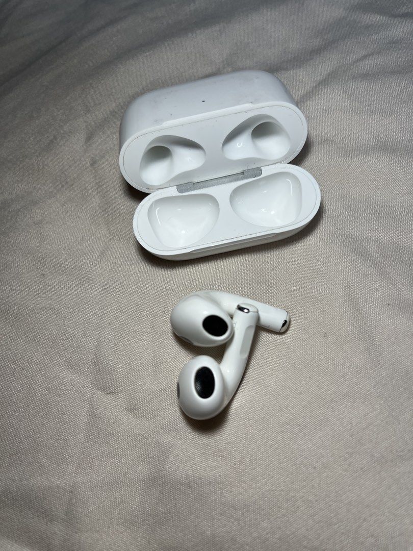 Apple AirPods 3rd Generation416788755157493761
