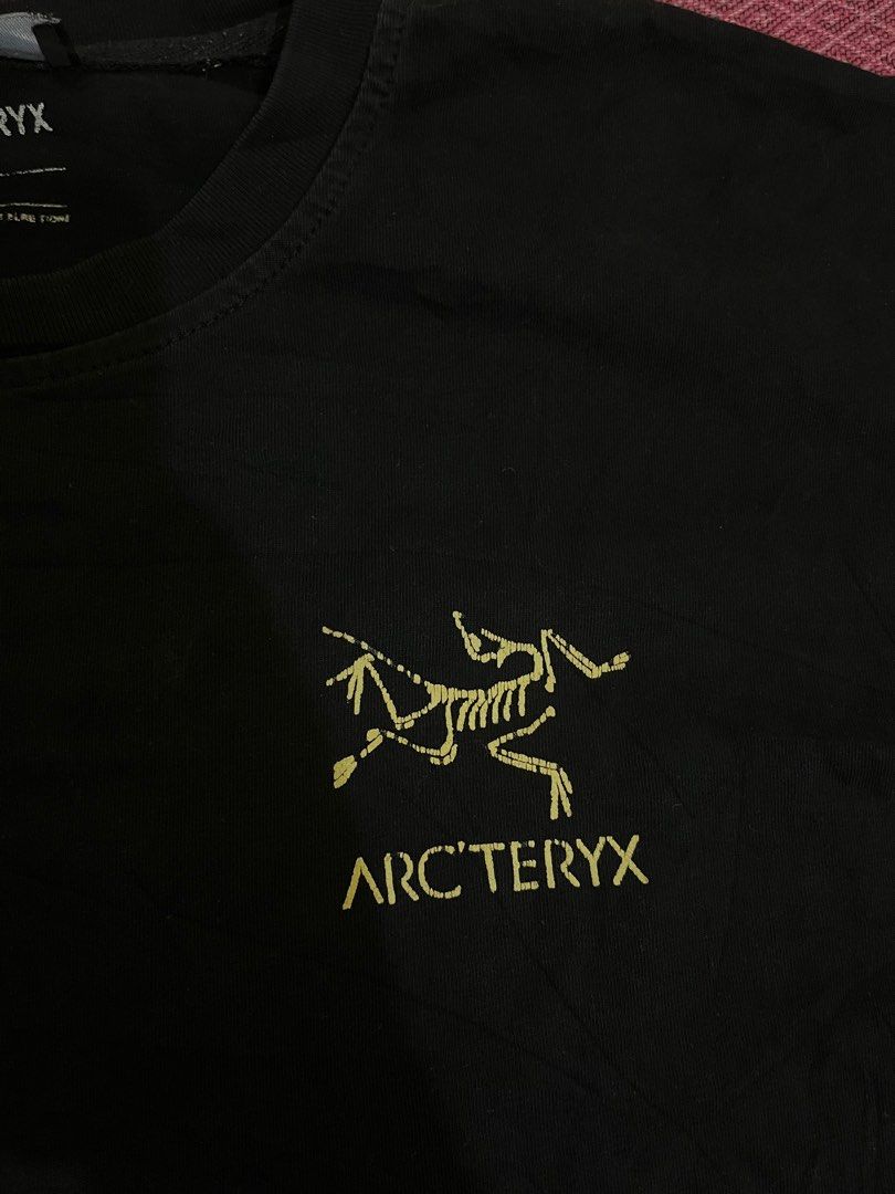 Arc'teryx System A Copal Bird T-shirt, (Category: Tshirts & Polo Shirts ) located in Baguio. Submitted by itsmeben (Listing ID 1429981820, Image 3). Description: Arc’teryx System A Copal Bird T-shirt Good condition (see pics) 20 x 26.5 inches.