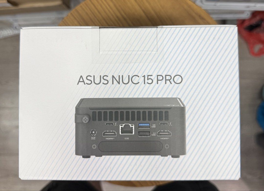 Asus NUC 15 Pro Mini Desktop