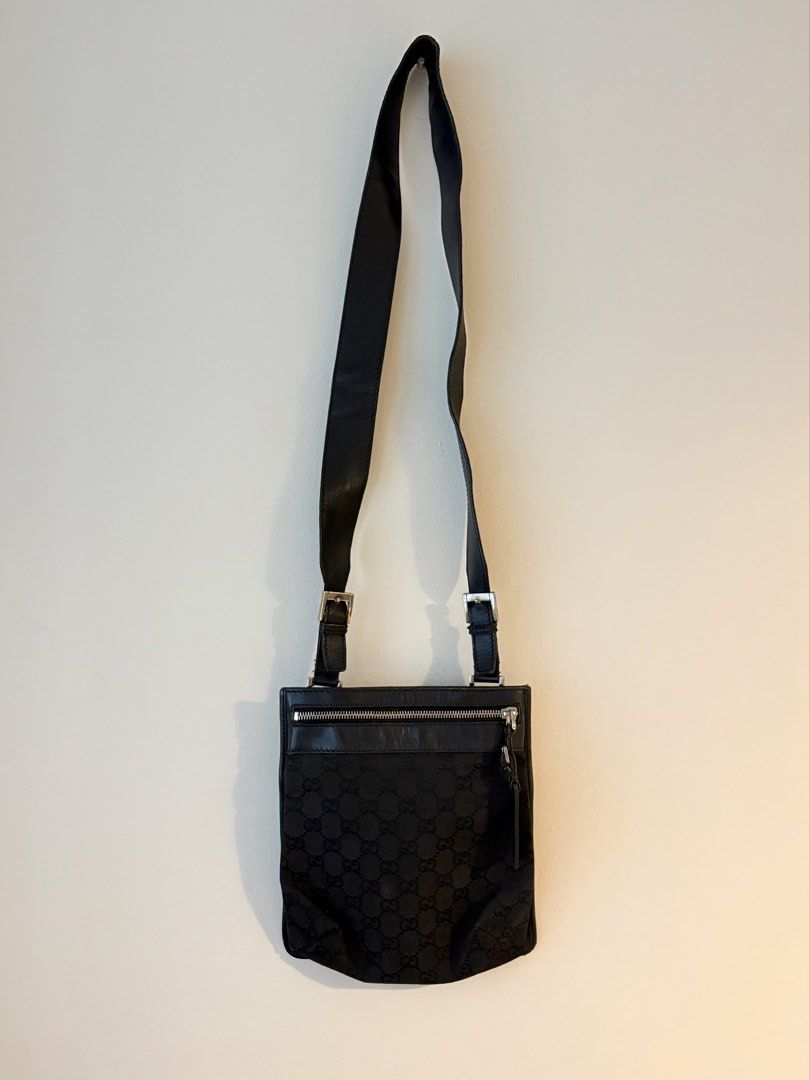 Authentic Gucci GG Supreme Sling Bag (Category: Luxury Bags & Wallets) located in Mandaluyong City. Submitted by wear_your_style (Listing ID 1429892060, Image 1). Description: Made in Italy. Code: 92652 001013 . A rare piece and size! Not sure if this is vintage but it’s maganda. Ang ganda ng size: 8 inches wide and 9 inches long. Canvas body in the iconic GG supreme design and leather details including strap. When measured approx nasa 40 inches 