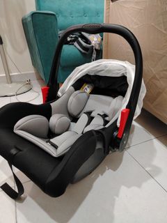 (Category: ) located in . Submitted by nuratiqah77913 (Listing ID 1429876216, Image 1). Description: .