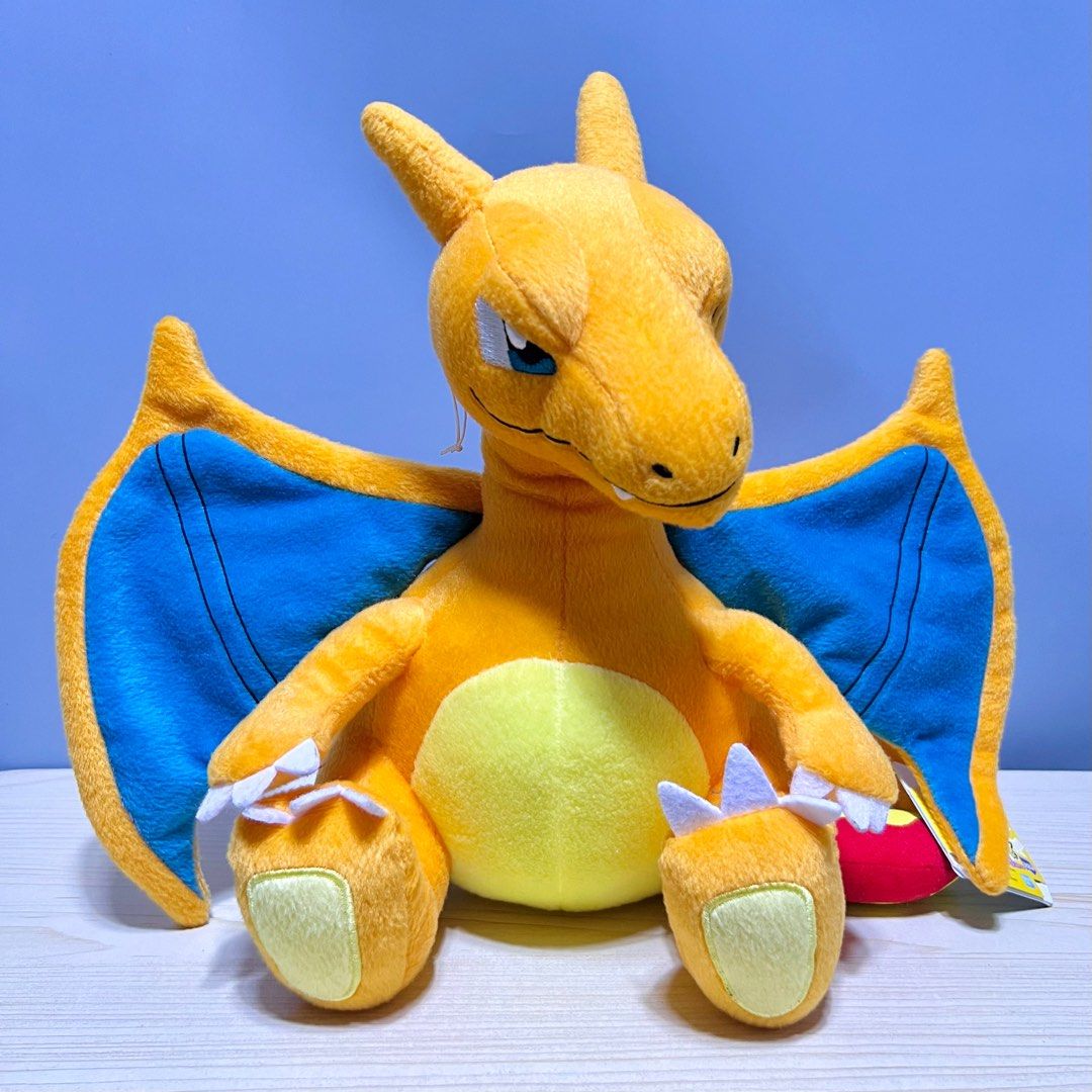 Banpresto Pokemon Charizard Plush 28cm - Php 650 (Category: Plushies & Soft Toys) located in Davao. Submitted by pandorastoybox (Listing ID 1429871934, Image 1). Description: Banpresto Pokemon Charizard Plush 28cm - Php 650.