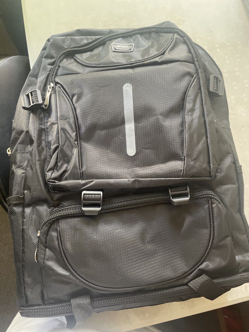 Black Backpack with Multiple Compartments (Category: Backpacks) located in Tuguegarao City. Submitted by tobybailey (Listing ID 1429918419, Image 1). Description: .