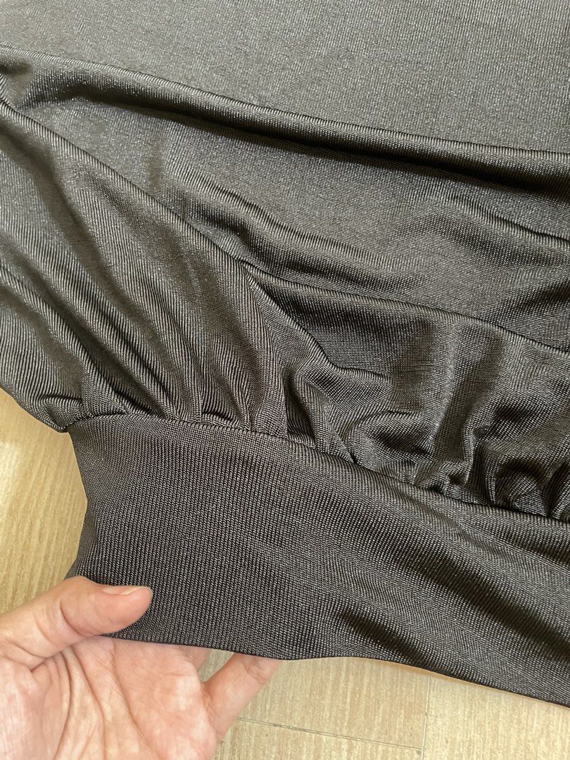 Black Dress / Black Overalls (Category: Dresses) located in Makati City. Submitted by fabcollections (Listing ID 1429870170, Image 3). Description: 💜 Fabric: This is a sheer dress that can work as a top layer or overalls to your outfit. Works best for goth, alt, mod, or cyberpunk cosplay outfits 💜 Fits large 💜 RFS: Decluttering unused items, no issues or flaws 💜 My location: Bangkal, Makati 💜 Payment thru Gcash (Payment first policy) 💜 Deli