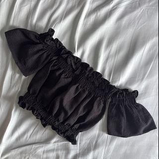 (Category: ) located in . Submitted by cheeerios (Listing ID 1429850466, Image 1). Description: .