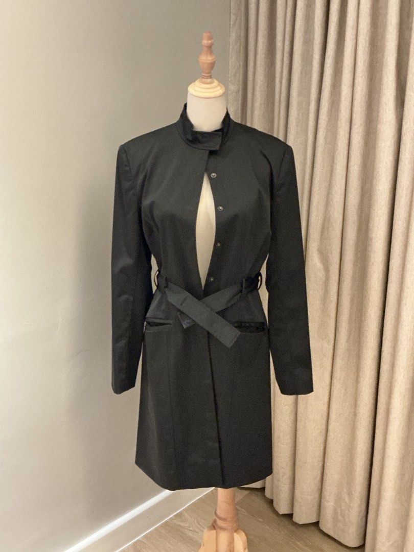 Black Trench Coat with Belt (Category: Coats, Jackets and Outerwear) located in Quezon City. Submitted by maf90 (Listing ID 1429997617, Image 2). Description: Really nice OOTD trench.