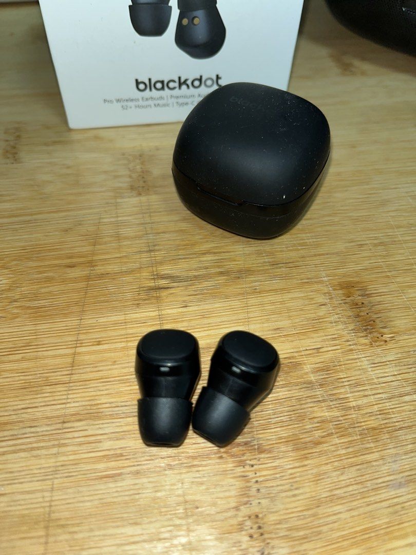 Blackdot Pro Wireless Earbuds416797114280202241