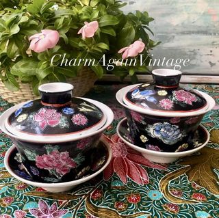 (Category: ) located in . Submitted by charmagainvintage (Listing ID 1429890377, Image 1). Description: .