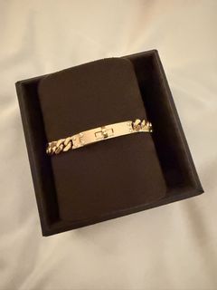 (Category: ) located in . Submitted by xoxoshopqueen (Listing ID 1429873919, Image 1). Description: .