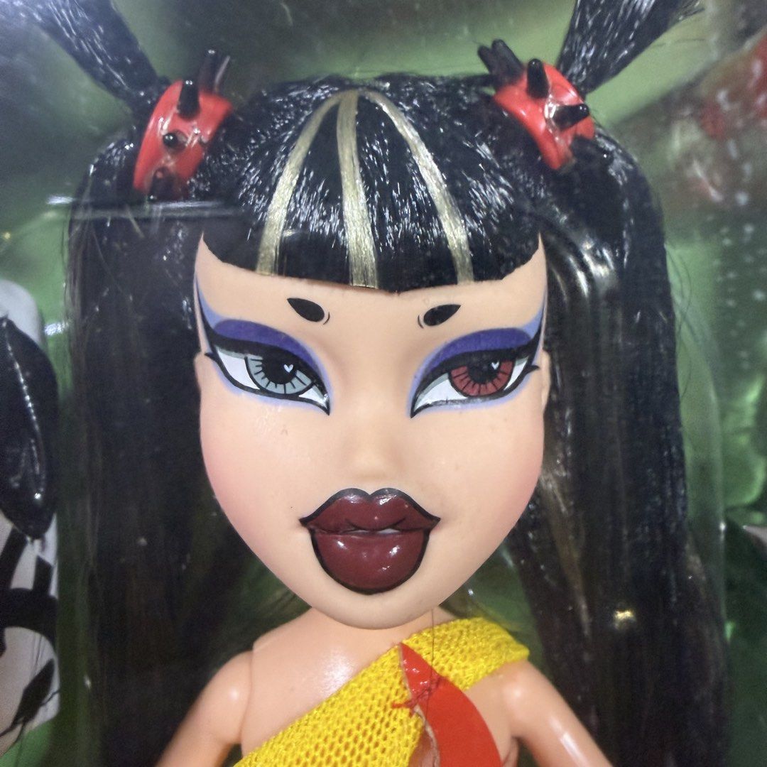 Bratz Mowalola Jade Doll (Category: Kids Toys) located in Antipolo. Submitted by itskathrynn (Listing ID 1429995487, Image 2). Description: loc: antipolo, rizal (near SM Cherry Antipolo Downtown) mod: j&t, lalamove, grab (sf shouldered by buyer) mop: gcash, bpi.
