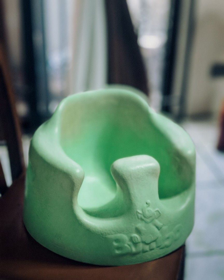 Bumbo Baby Seat with Tray (Category: Kids Tables & Chairs) located in Valenzuela. Submitted by mendozagz (Listing ID 1429938049, Image 2). Description: - Bumbo baby seat with tray included. - Designed for infants who need support while sitting. - Made of durable and easy-to-clean material. - Tray is ideal for feeding or playtime. - Keeps baby safe and comfortable..