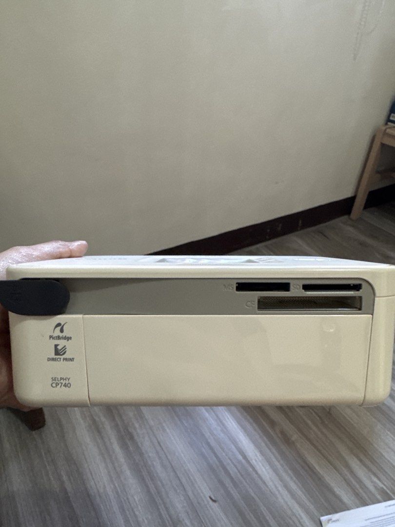 Canon Selphy CP740 Photo Printer (Category: Printers, Scanners & Copiers) located in Manila. Submitted by jeanjoc (Listing ID 1429844297, Image 2). Description: Never used. Padala lang from abroad No accessories or cords included, just the unit Lalamove pick up or meet up marikina area .