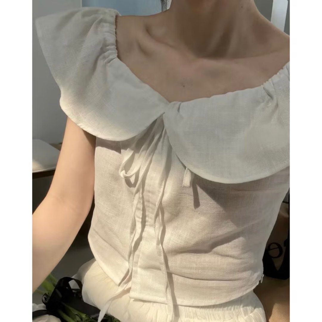Chéri Linen Off Shoulder Top (Category: Blouses) located in Manila. Submitted by matchacoded (Listing ID 1429978151, Image 1). Description: - Free size but fits small - A vietnam pasabuy, used once (From the brand cheri) - Rfs: Not my style .
