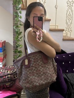(Category: ) located in . Submitted by clothesbyaly (Listing ID 1429884737, Image 1). Description: .