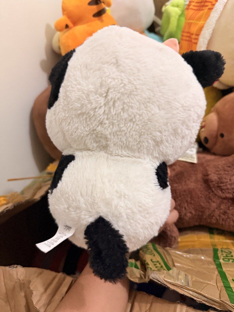 Cow Plush Toy (Category: Plushies & Soft Toys) located in Quezon City. Submitted by cookiecreammm (Listing ID 1430016256, Image 3). Description: .