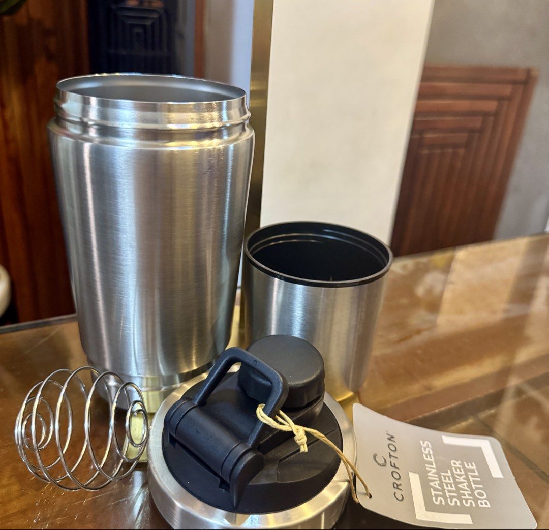 Crofton Stainless Steel Shaker Bottle (Category: Water Bottles & Tumblers) located in Quezon City. Submitted by kryshnanzyanna (Listing ID 1429953060, Image 2). Description: Crofton stainless steel shaker bottle Brand: Crofton Material: Stainless steel Capacity: Approximately 550ml..