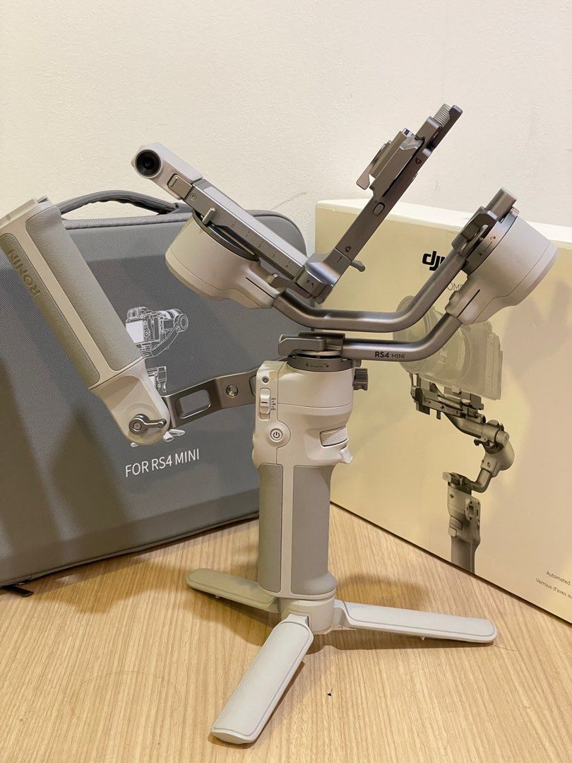 DJI RS4 MINI COMBO WITH TRACKING MODULE + FREE HARD CASE ( 99.9% NEW ...