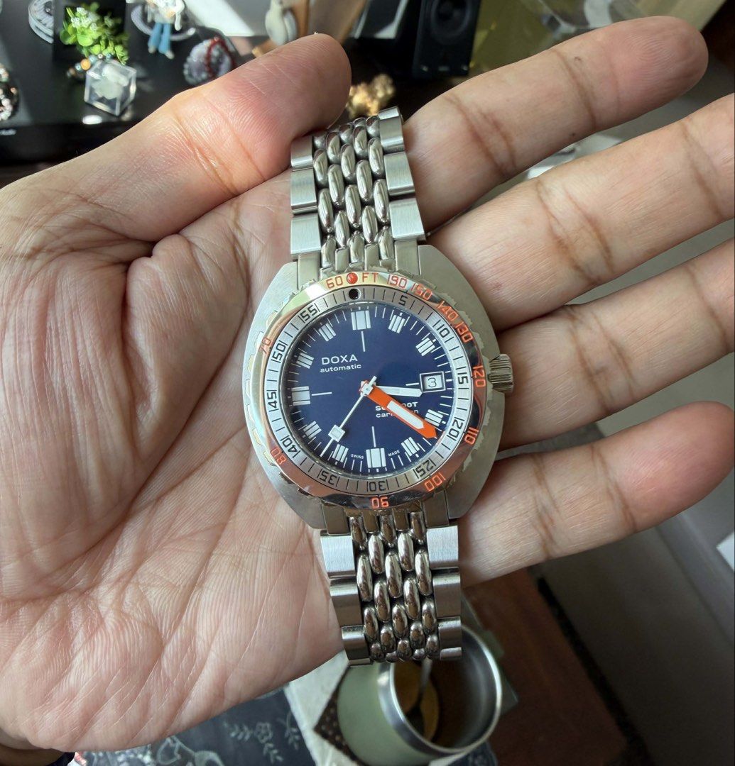 Doxa Sub 300T (Category: Luxury Watches) located in Quezon City. Submitted by Jsd_Closet (Listing ID 1429930038, Image 1). Description: Selling my Doxa Sub 300T below retail. Brand new condition, under warranty until 2027. Has some light scuffs on the clasp, very normal since Doxa bracelets are highly polished. Letting it go to fund another watch I’m after. Feel free to check and appreciate it in person. Meet-up in New Manila, QC. .