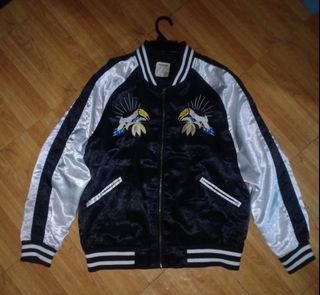 (Category: ) located in . Submitted by ghost_shop (Listing ID 1429923466, Image 1). Description: .