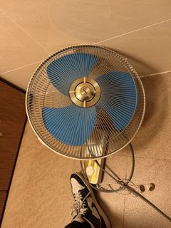 （分類：）位於 。 由 celine731 提交（商品編號 1429927155，圖片 1）。簡介： 。
