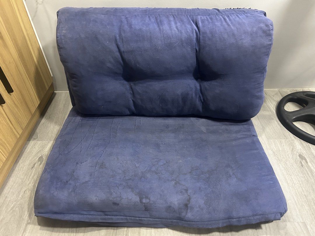 Foldable Tatami Bed / Floor Chair (2-in-1) (Category: Bed Frames & Mattresses) located in Manila. Submitted by tiger_916 (Listing ID 1429945131, Image 1). Description: 🛏️ Foldable Tatami Bed / Floor Chair (2-in-1) ✨ Space-saving and versatile — perfect for small rooms, condos, or chill setups! 📌 Product Details: ✔️ Converts from chair → bed (flat) ✔️ Tatami-style design (minimalist & aesthetic) ✔️ Adjustable backrest (multiple positions) ✔️ Com