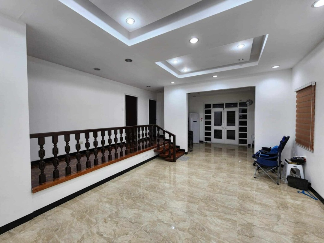 (Category: ) located in . Submitted by luxerealtyph (Listing ID 1429884964, Image 1). Description: .