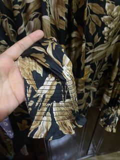 (Category: ) located in . Submitted by prelovedthrift96 (Listing ID 1429882890, Image 1). Description: .