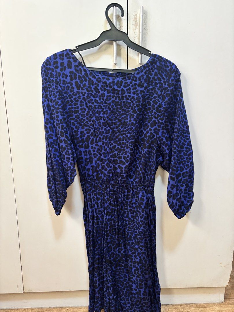 h&m blue leopard print dress (Category: Dresses) located in Taytay. Submitted by chippylala (Listing ID 1429937651, Image 1). Description: — color may vary due to lighting — MOD: lalamove shouldered by the buyer — MOP: gcash, bpi 📌 strictly no exchange, returns, & cancellations.