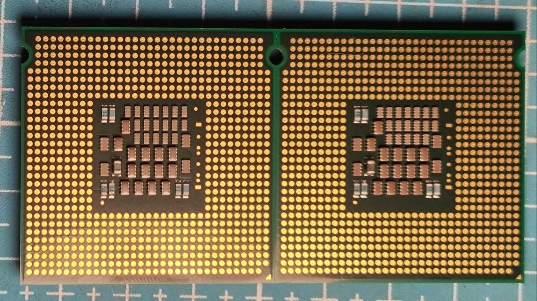 Intel Xeon 2.33GHz CPU - Pair445428767550361601