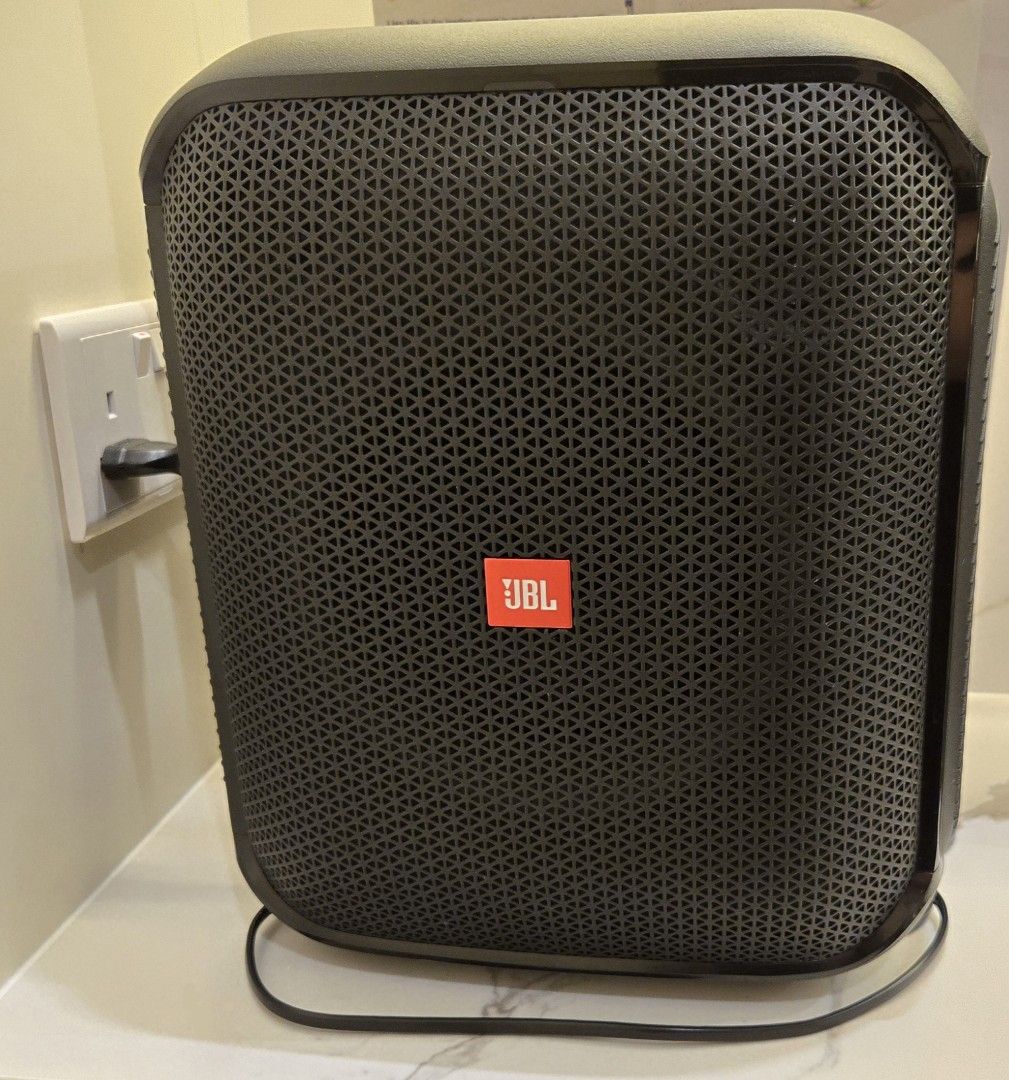 JBL Portable Bluetooth Speaker