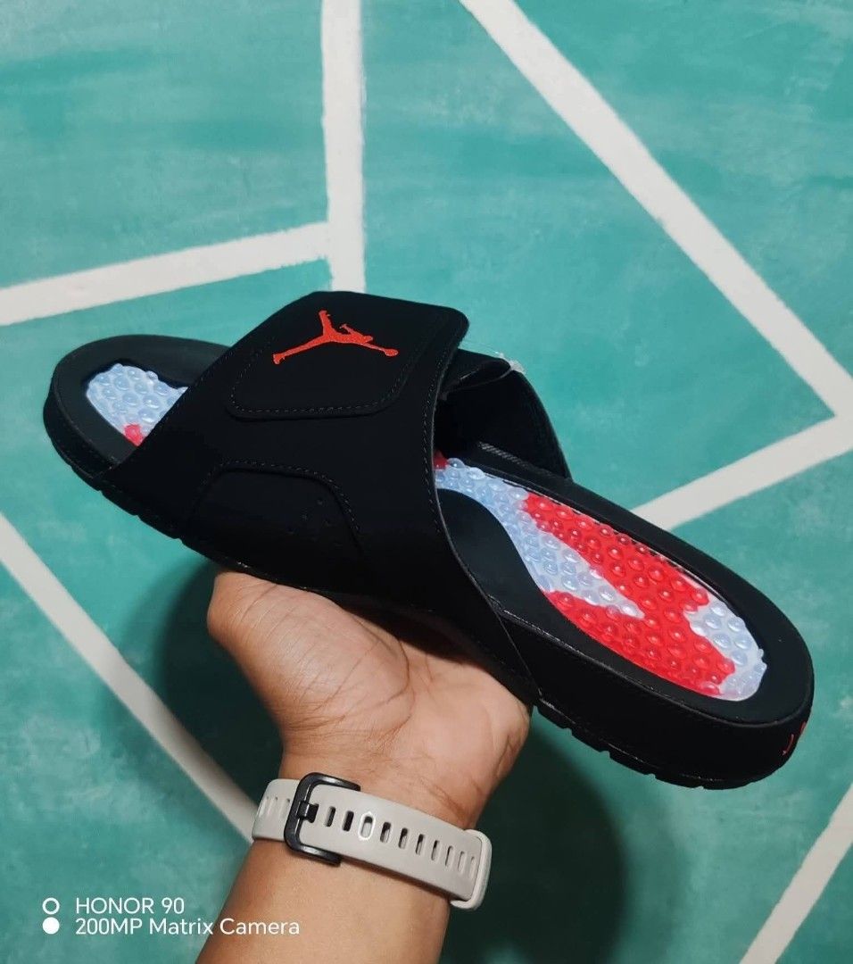 Jordan Hydro 7 Slide Sandals Black (Category: Slippers & Slides) located in Pasay City. Submitted by markjaysontabuzo (Listing ID 1429969669, Image 1). Description: BELOW SRP BRANDNEW💯 LEGIT SIZE :11 PRICE: 3495 .