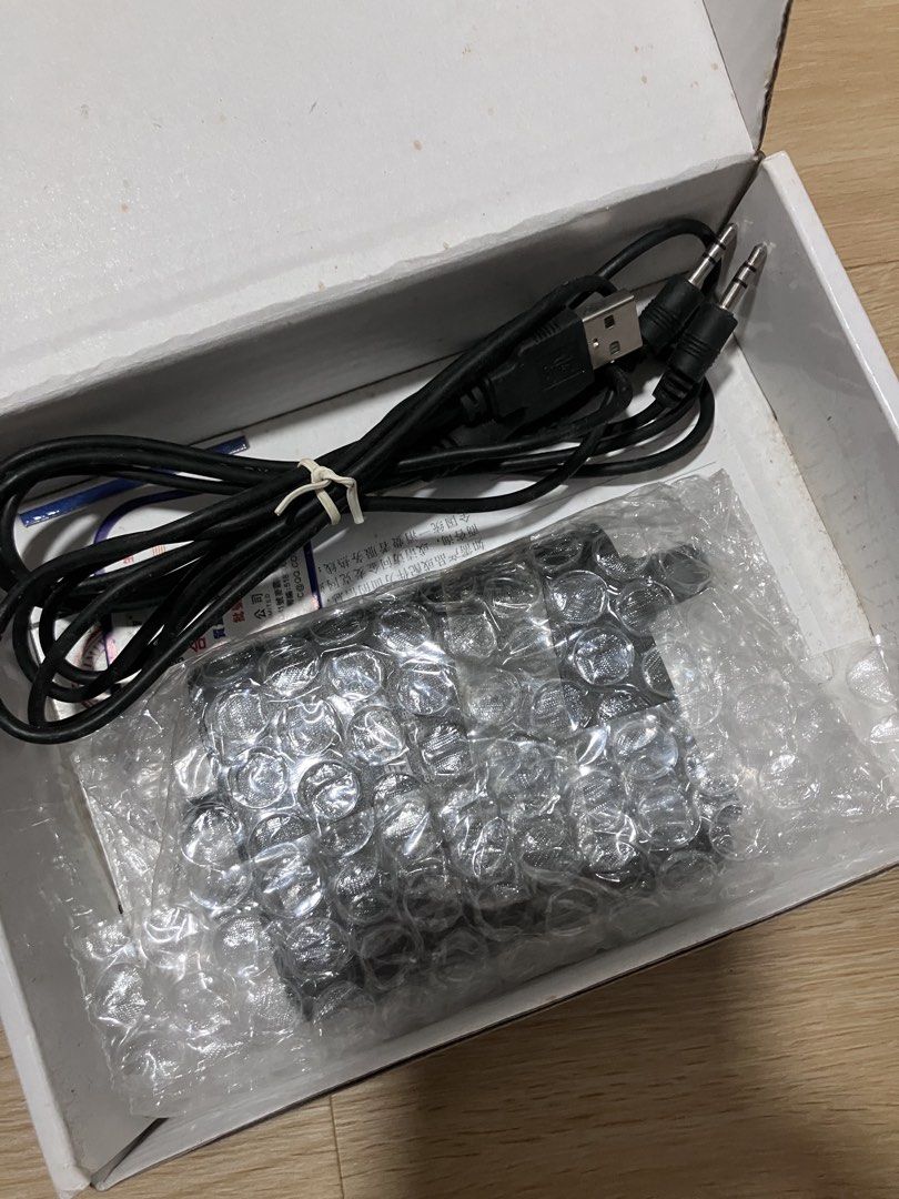 KMic Portable Amplifier421438033547110402