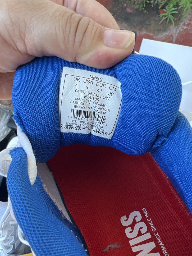 K-Swiss Men's Low Sneakers (Category: Sneakers) located in Manila. Submitted by alwaysdeclutteringthings (Listing ID 1429919333, Image 3). Description: Used once RFS decluttering Supposedly for rotation shoes but other shoes ordered online arrived. .
