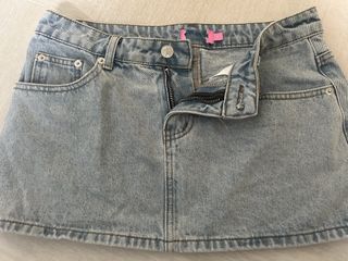 （分類：）位於 。 由 aribleh 提交（商品編號 1429860998，圖片 1）。簡介： 。