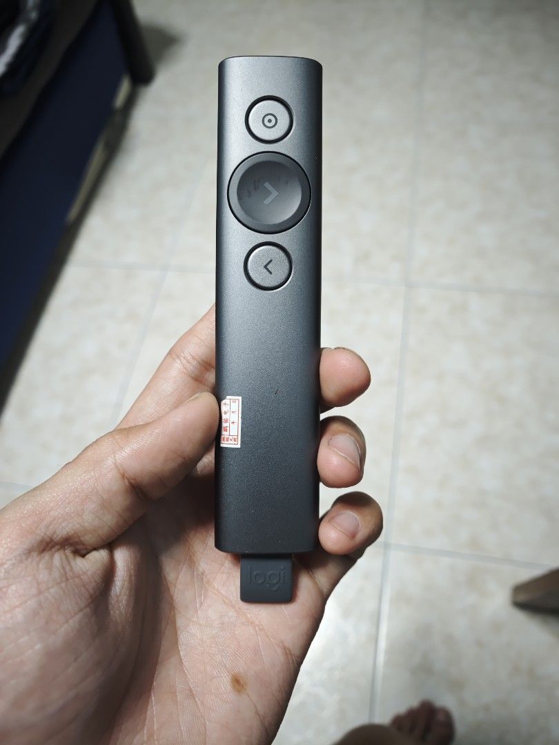 Logitech spotlight presenter445046531871232000