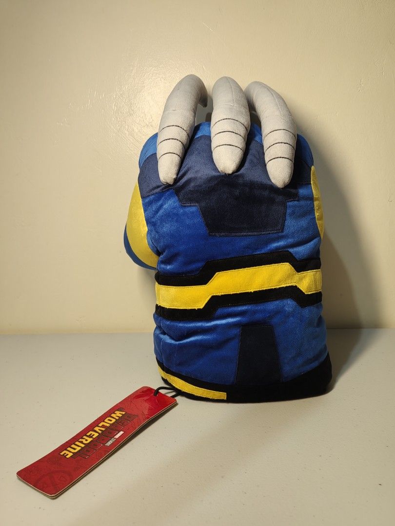 Marvel Deadpool & Wolverine Claw Hand-Shaped Plush Toy (Category: Plushies & Soft Toys) located in Manila. Submitted by theadoorz15 (Listing ID 1429916160, Image 3). Description: 14 inches With papertag.
