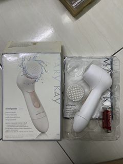 (Category: ) located in . Submitted by exopcwts (Listing ID 1429885929, Image 1). Description: .