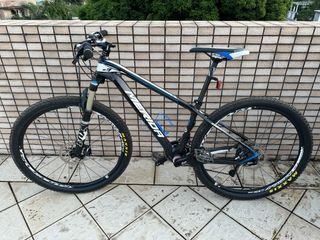 （分類：）位於 。 由 normanlawhk 提交（商品編號 1429870596，圖片 1）。簡介： 。