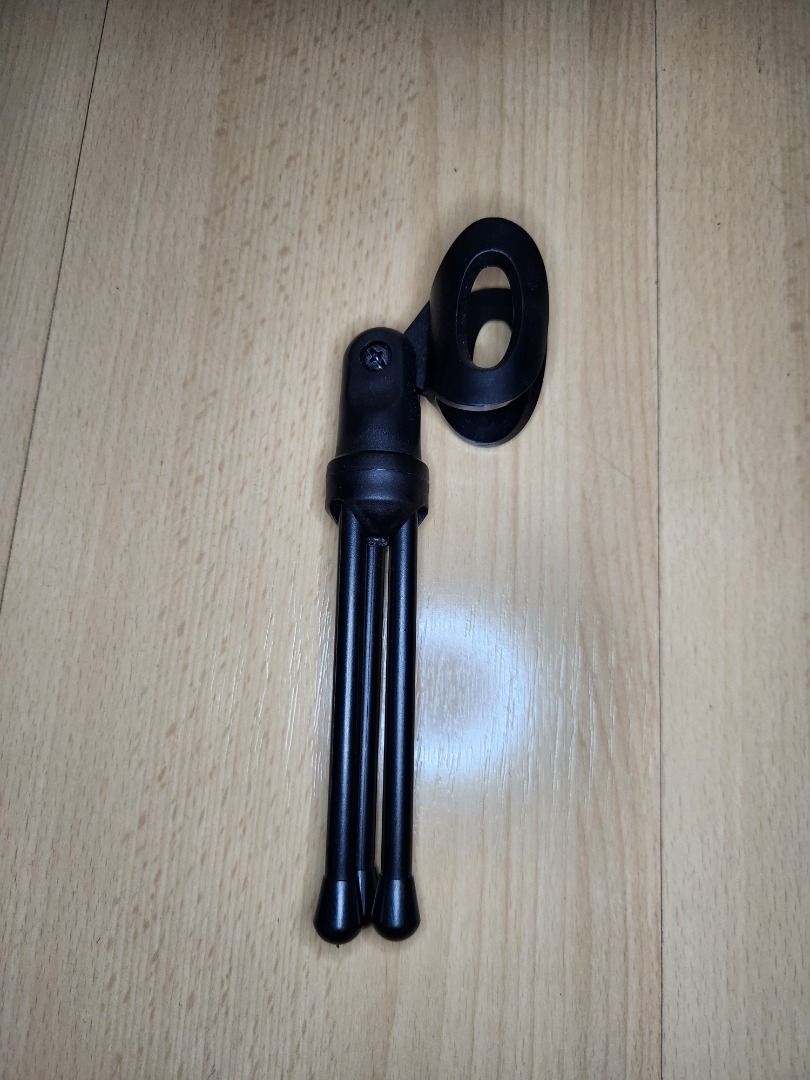 Mini Tripod for Microphone421333766558208002